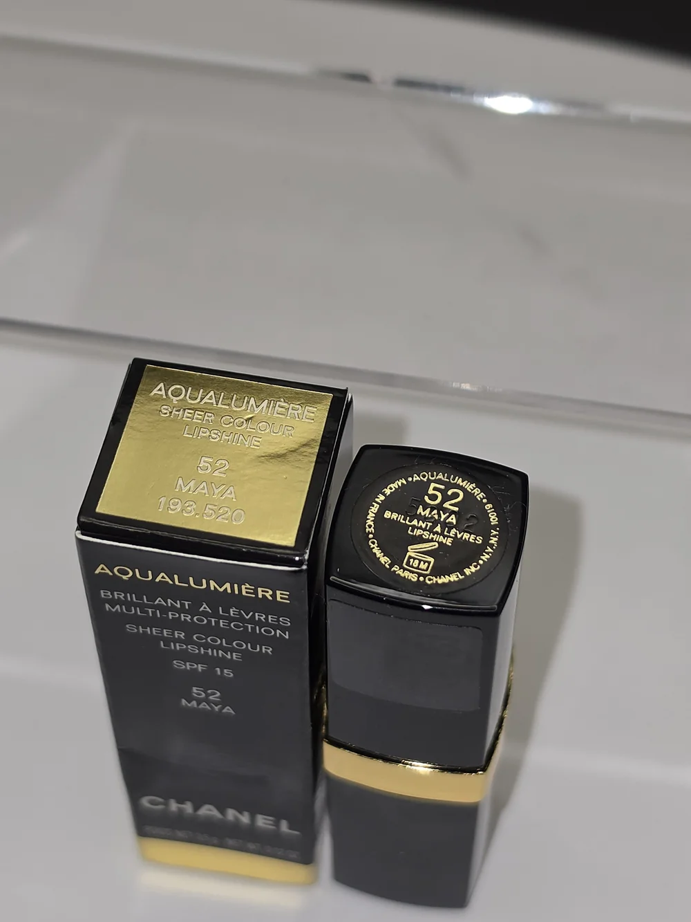 RARE CHANEL AQUALUMIÈRE LIPSHINE- 52 